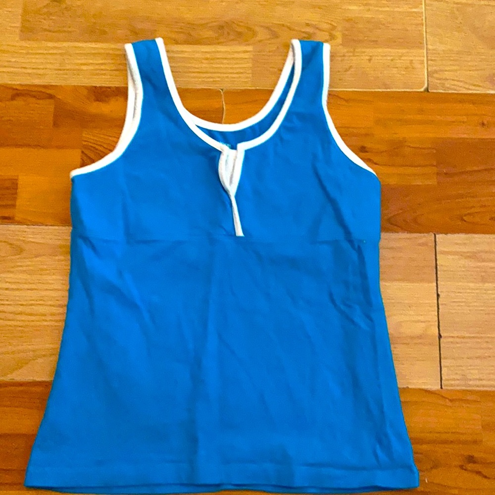 Danskin Now workout tank